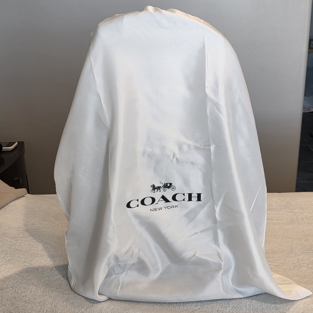 Coach Brooklyn 39 - Black - Picture 5 of 9